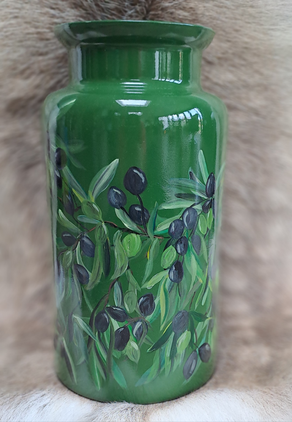 Hoge vaas met olijven "Olijfje"