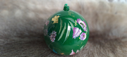 Groene kerst/decoratiebal met gouden accenten " Bloom Ball"