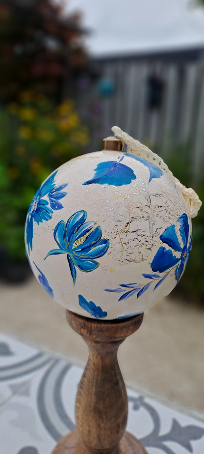 Kerst/ decoratiebal "Hollands blauw"